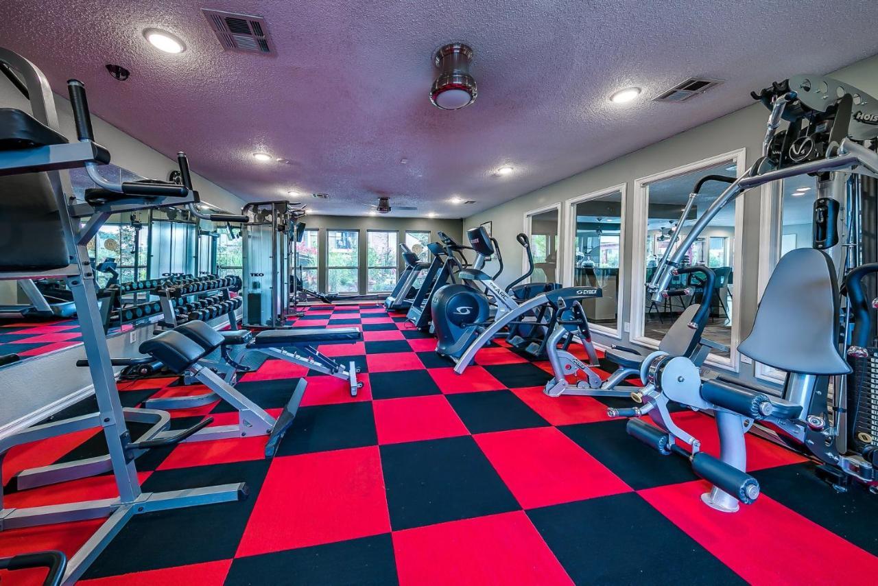 Ou Boomer, Pool, Gym, Hi Speed Wifi, One Mile To Ou & Stadium! Норман Екстериор снимка